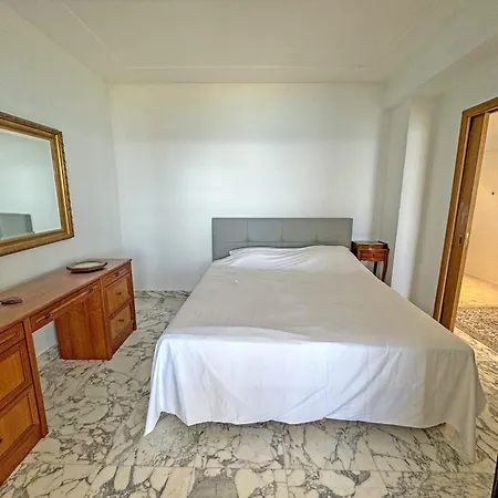 Panoramic Sea View Promenade