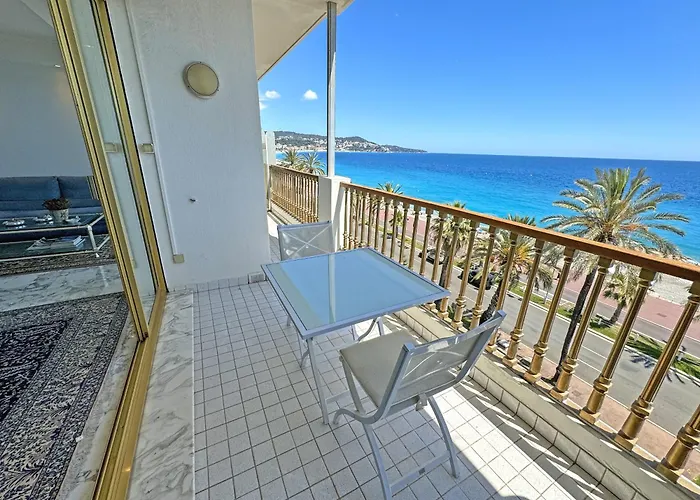 Panoramic Sea View Promenade