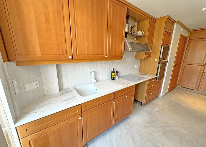 Panoramic Sea View Promenade *