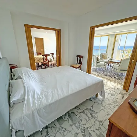 Panoramic Sea View Promenade Apartman Nizza